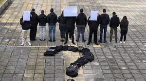 Πορεία για να μην ξεχαστεί το δυστύχημα στα Τέμπη και στα Χανιά