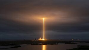 SpaceX: Πραγματοποίησε για πρώτη φορά προσνήωση πυραύλου ανοικτά από τις Μπαχάμες