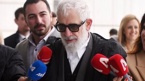 Εκρηκτικό κλίμα στη δίκη Φιλιππίδη: Φωνές του εισαγγελέα και έντονες αντεγκλήσεις με συνηγόρους	