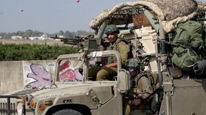 Γάζα: Η υπηρεσία πολιτικής προστασίας αναφέρει ισραηλινή επίθεση που έπληξε το νοσοκομείο Νάσερ στη Χαν Γιούνις