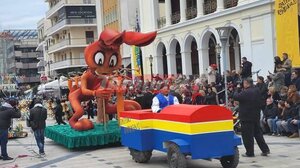 Καρναβάλι των Μικρών 2025: Στην πολύχρωμη γιορτή τουλάχιστον 20.000 μικροί καρναβαλιστές 