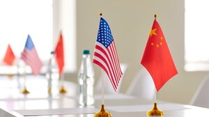 Αύξηση δασμών στο 125% ανακοίνωσε η Κίνα – Από αύριο σε ισχύ