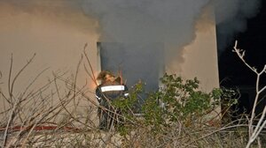 Πυρκαγιά σε σπίτι στη Ν. Μηχανιώνα - Εντοπίστηκε νεκρό άτομο