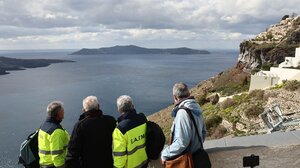 Συνολάκης: "Είναι νωρίς για να ξέρουμε πότε θα σταματήσει το σεισμικό σμήνος"