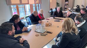 Συνάντηση του Δημάρχου Ηρακλείου Αλέξη Καλοκαιρινού με εκπροσώπους της ΑΔΕΔΥ