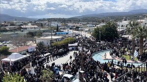 Τέμπη: Διαδήλωσε η Σητεία