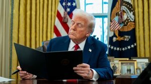 Σαρωτικούς παγκόσμιους δασμούς με ελάχιστο συντελεστή 10% επιβάλλει ο Ντ. Τραμπ