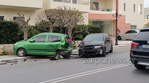 Χανιά: Σφοδρή σύγκρουση - Διαλύθηκαν τα αυτοκίνητα!