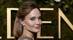 H Αντζελίνα Τζολί μίλησε για την αμέριστη στήριξη της μητέρας της