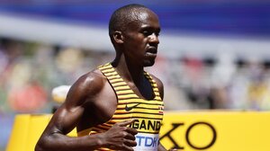 Ο Κιπλίμο διέλυσε το παγκόσμιο ρεκόρ ημιμαραθωνίου