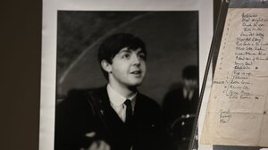 Συλλογή φωτογραφιών του Πολ ΜακΚάρτνεϊ στη γκαλερί Gagosian στο Μπέβερλι Χιλς