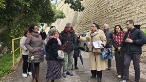 Αψήφησαν το τσουχτερό κρύο και συμμετείχαν στην ξενάγηση των «Χαρτοδιαδρομών… στο Δήμο μας»