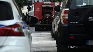 Κερατσίνι: Χωρίς περόνη η χειροβομβίδα που εντοπίστηκε στην είσοδο πολυκατοικίας