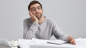 Οι 7 φράσεις που συνηθίζουν να χρησιμοποιούν οι βαρετοί άνθρωποι στις συζητήσεις