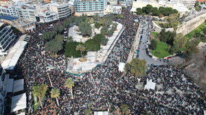 Ηράκλειο: Συλλαλητήριο για την επέτειο της τραγωδίας των Τεμπών