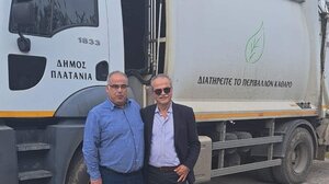 Μαλεβίζι: Προσφορά ενός απορριμματοφόρου από το Δήμο Πλατανιά 