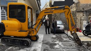 Αυτοψία Καλοκαιρινού στο εργοτάξιο της οδού Δελημάρκου