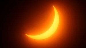 Μερική έκλειψη ηλίου σήμερα: Ορατή σε Ευρώπη, Αμερική και Αφρική