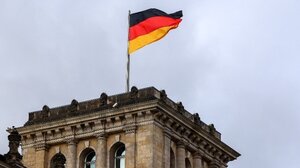 Γερμανία: Ο επικεφαλής των ενόπλων δυνάμεων ζητά από τον στρατό "να εξοπλιστεί πλήρως" μέχρι το 2029 