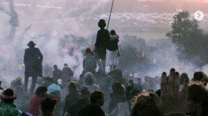 «Το χειρότερο line-up στην ιστορία του»: Έξαλλοι οι μουσικόφιλοι με το πρόγραμμα του φετινού Glastonbury