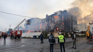 Φωτιά στην ΒΙΠΕΗ: Νερό από κρουνούς του Αποσελέμη για την κατάσβεση της 