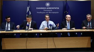Στο υπουργείο Υποδομών και Μεταφορών ο Κυρ. Μητσοτάκης
