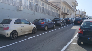 Συνεχίζονται οι αντιδράσεις για τη μεταφορά της λαϊκή της Τετάρτης έξω από το 10ο δημοτικό