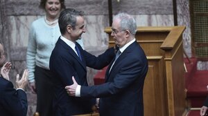 Μητσοτάκης για Τασούλα: "Εγγυητής της δημοκρατικής ομαλότητας και της συνταγματικής σταθερότητας"