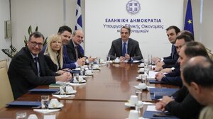 Μητσοτάκης για τις νέες μειώσεις φόρων: Οι πολίτες θα αισθανθούν το όφελος της αντιμετώπισης της φοροδιαφυγής