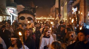 Η Νάξος “έλαμψε” και φέτος στο φως των Λαμπαδηφοριών! 