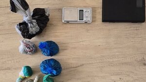 Η κάνναβη και οι ζυγαριές έβαλαν τους νεαρούς σε μπελάδες