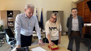 Ορκωμοσία δύο νέων υπαλλήλων στο Δήμο Ηρακλείου