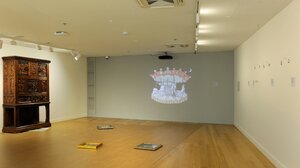 Ο βουλευτής και ο συνεργός του πέταξαν τα έργα στο δάπεδο και τα έσπασαν - Τι ανακοίνωσε η Εθνική Πινακοθήκη