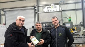 Τυποποιημένο ελαιόλαδο από ελαιώνες του Δήμου Αγίου Νικολάου