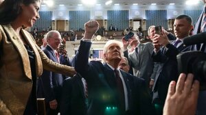 ΗΠΑ: Ο Τραμπ ακόμη δεν "άρχισε" - Τι είπε στην ομιλία του στο Κογκρέσο