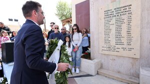 Με επιμνημόσυνη δέηση και καταθέσεις στεφάνων ξεκίνησαν οι εκδηλώσεις για την 25η Μαρτίου στο Δήμο Μαλεβιζίου
