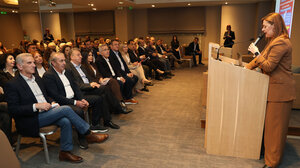 Σεξουαλική παρενόχληση στο χώρο εργασίας: Μια πραγματικότητα που "ανθεί" στη σκιά του φόβου