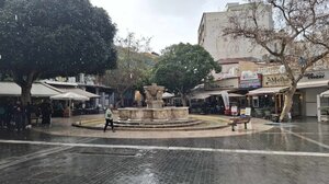 Καιρός: Επιμένουν οι βροχές στην Κρήτη