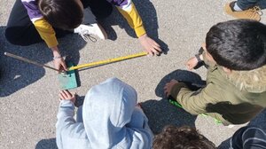 Μαθητές σχολείων των νησιών του Αιγαίου έκαναν ταυτόχρονο πείραμα για να αποδείξουν ότι η Γη είναι σφαιρική