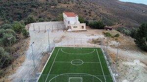 Αποκαθίστανται ο ξενώνας Πλατάνου και το Δημοτικό Κουρουτών