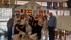 Στο 12ο Γυμνάσιο Ηρακλείου μαθητές και εκπαιδευτικοί από τη Βαρκελώνη