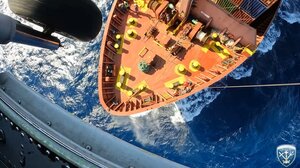 Πολεμικό Ναυτικό: Εντυπωσιακό βίντεο αεροδιακομιδής ασθενούς από πλοίο σημαίας Τουρκίας