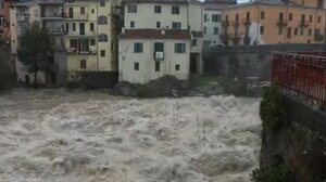 Κακοκαιρία στην Ιταλία: Κλειστά τα πάρκα στο Μιλάνο – Πάνω από 500 κλήσεις στην πυροσβεστική