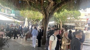 Με... κοντομάνικα το Πάσχα - Βροχές και πτώση της θερμοκρασίας από βδομάδα