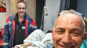 Αρτέμιδα: Ανυπόμονο κοριτσάκι γεννήθηκε μέσα σε ασθενοφόρο!