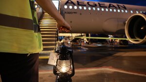 Με αεροσκάφη της AEGEAN & της Olympic Air θα μεταφερθεί το Άγιο Φως από την Αθήνα σε διάφορες περιοχές της Ελλάδας