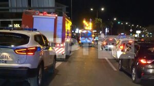 Καραμπόλα οκτώ οχημάτων στη Λεωφόρο Ποσειδώνος – Εννέα τραυματίες