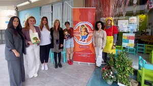 Ο Φρίξος επισκέφθηκε τον Σύλλογο Παιδαγωγών Εμψυχωτών Θεατρικού Παιχνιδιού στο Ηράκλειο