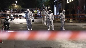 Βόμβα στη Hellenic Train: Πού στρέφονται οι έρευνες της Αντιτρομοκρατικής