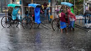 Ινδία: Πάνω από 100 νεκροί ύστερα από ισχυρές βροχές στη χώρα και το γειτονικό Νεπάλ